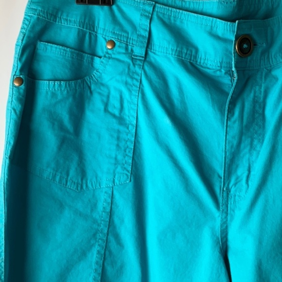 Kim Rogers Bermuda Shorts Size 14 Aqua Bronze Button Detail - Picture 12 of 13